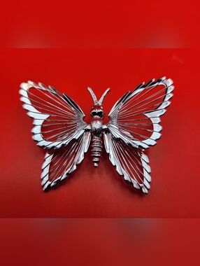 1960's VTG. Monet Wired Butterfly Brooch